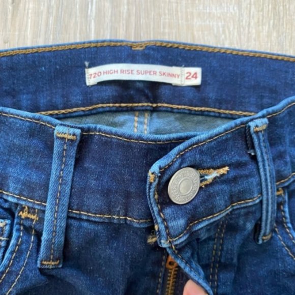 Levi’s 720 High Rise Super Skinny Jeans Sz 24 - Picture 9 of 11